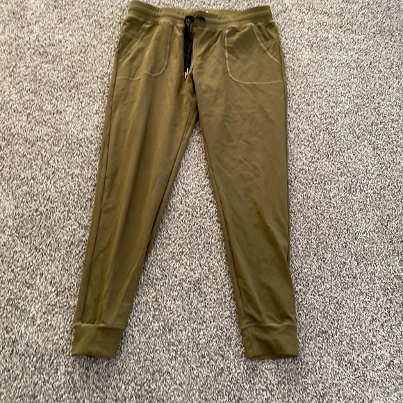 ZYIA Pants - Zyia Women's Olive Joggers - Size XL
